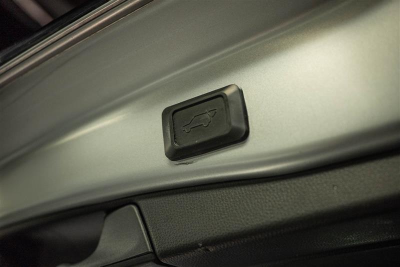 used 2020 Toyota RAV4 Hybrid car, priced at $28,395