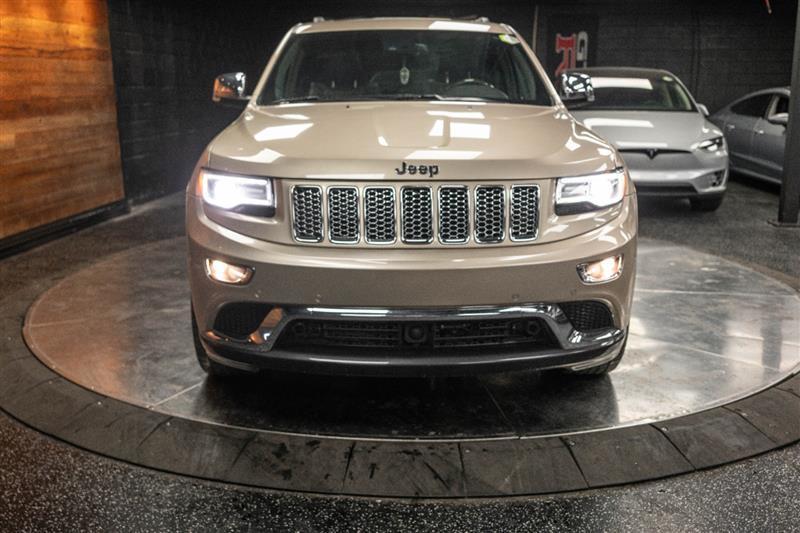 used 2014 Jeep Grand Cherokee car, priced at $17,695