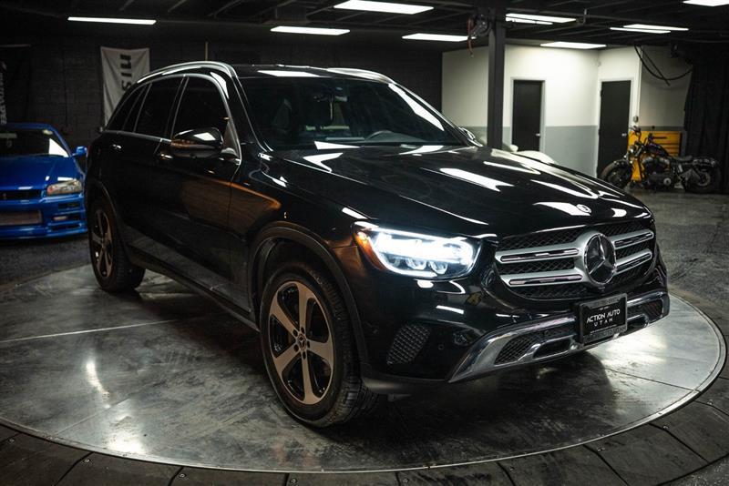 used 2021 Mercedes-Benz GLC 300 car, priced at $26,895