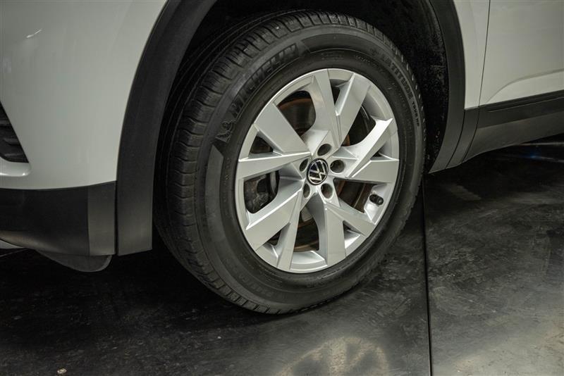 used 2021 Volkswagen Atlas Cross Sport car, priced at $18,906