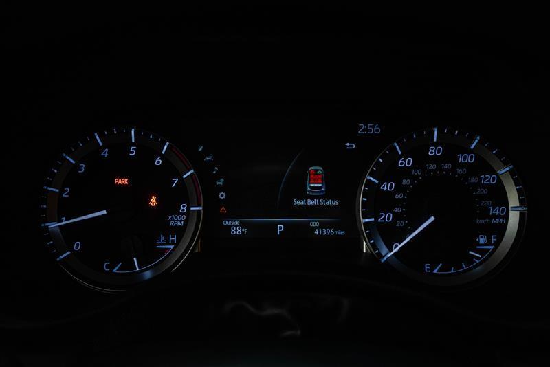 used 2023 Toyota Highlander car, priced at $36,995