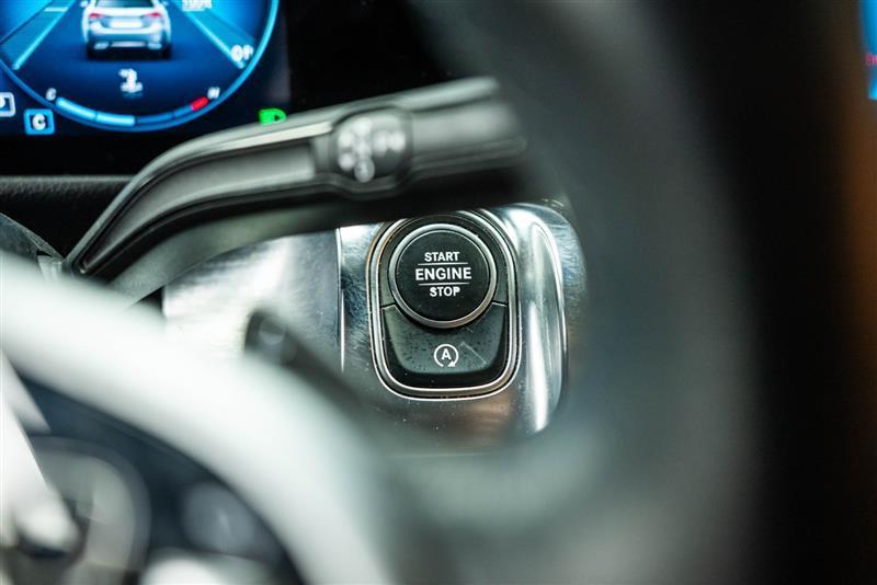 used 2020 Mercedes-Benz GLB 250 car, priced at $24,995