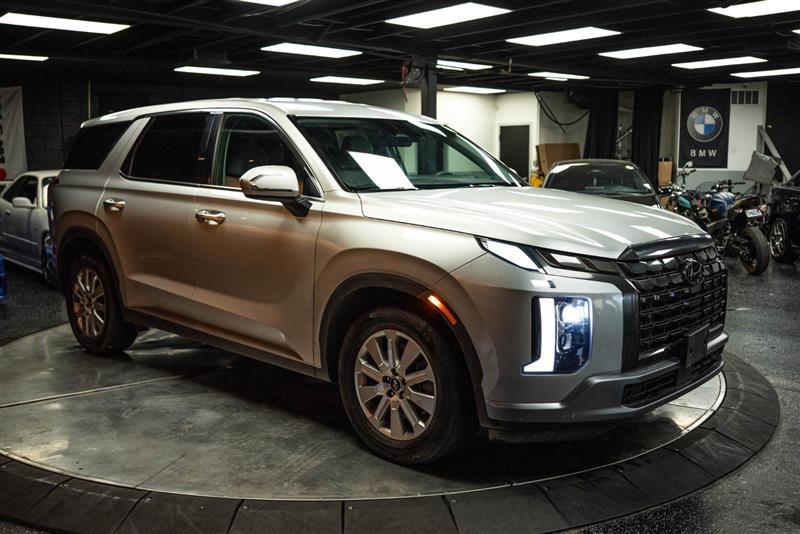 used 2024 Hyundai Palisade car, priced at $29,295