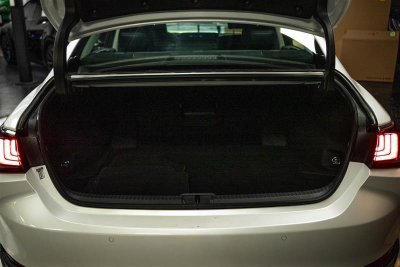 used 2024 Lexus ES 300h car, priced at $39,726