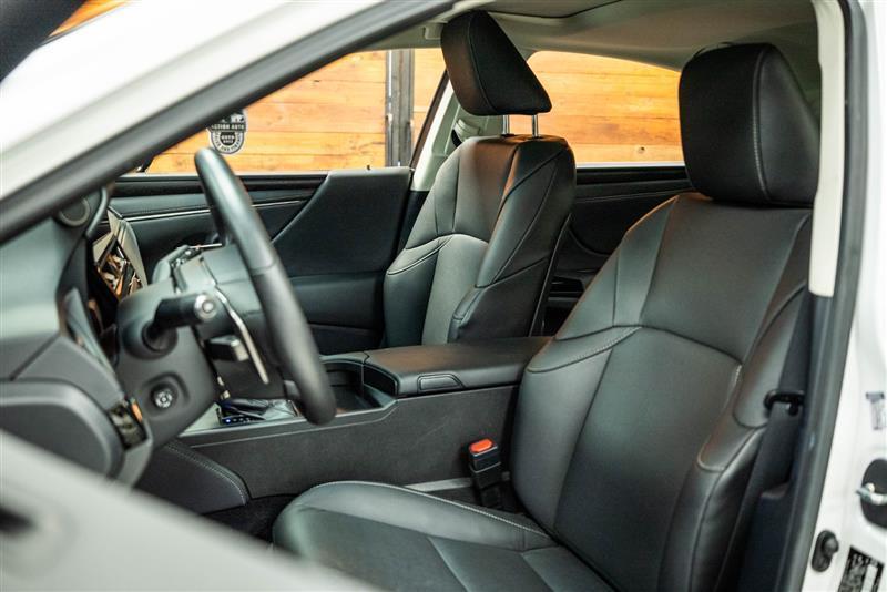 used 2024 Lexus ES 300h car, priced at $39,726