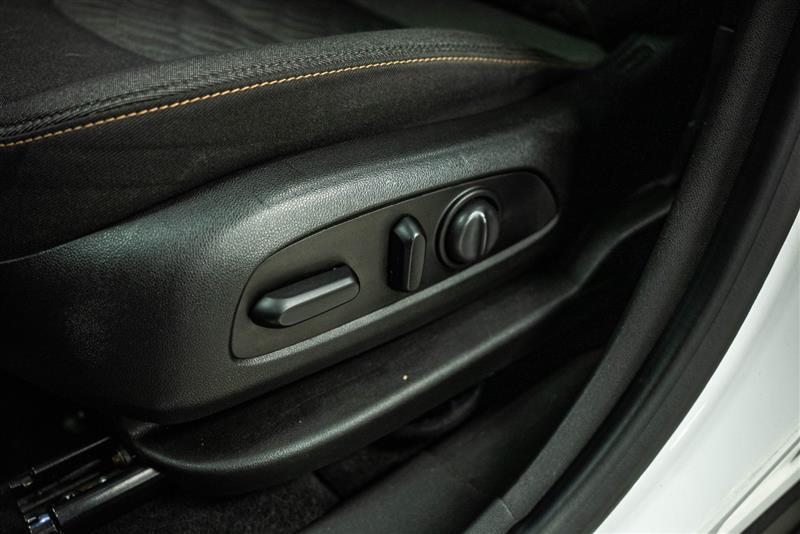 used 2021 Chevrolet Equinox car, priced at $14,495