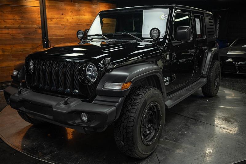 used 2018 Jeep Wrangler Unlimited car, priced at $23,995