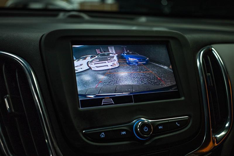 used 2022 Chevrolet Equinox car, priced at $19,995