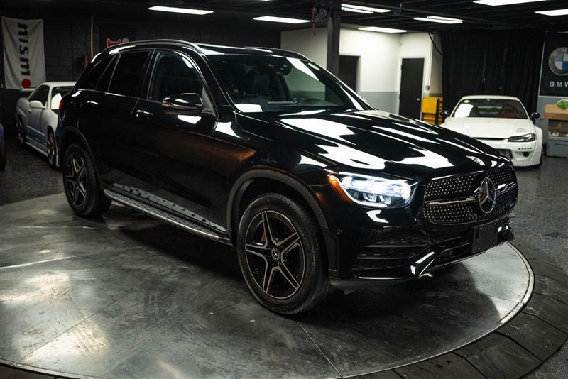 used 2022 Mercedes-Benz GLC 300 car, priced at $30,296