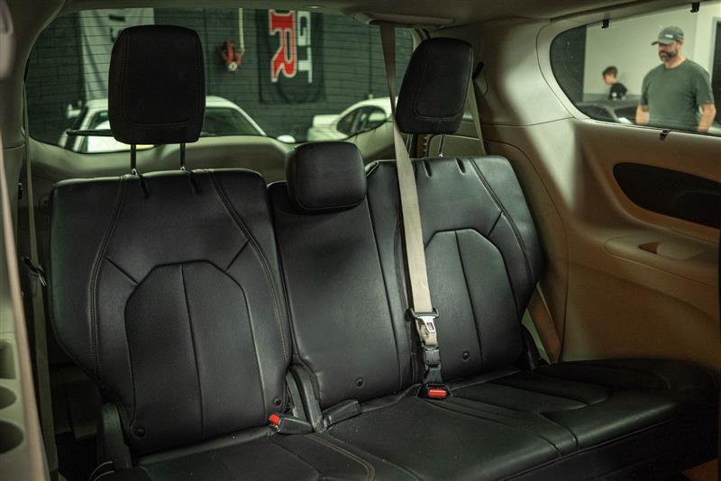 used 2020 Chrysler Pacifica car, priced at $21,995