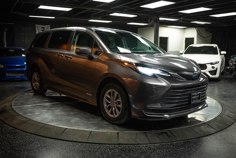 used 2021 Toyota Sienna car, priced at $27,995