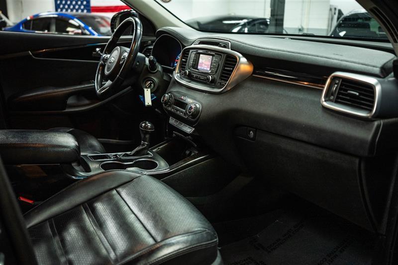 used 2016 Kia Sorento car, priced at $13,981