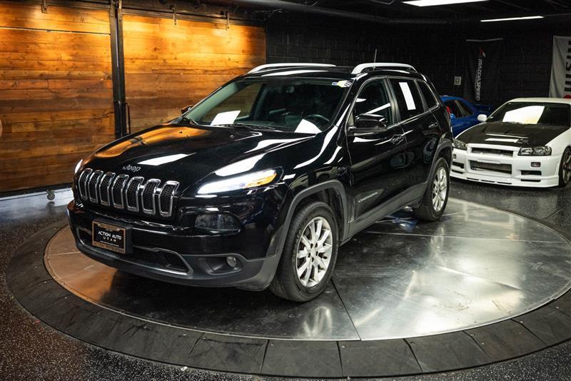 used 2018 Jeep Cherokee car, priced at $15,195