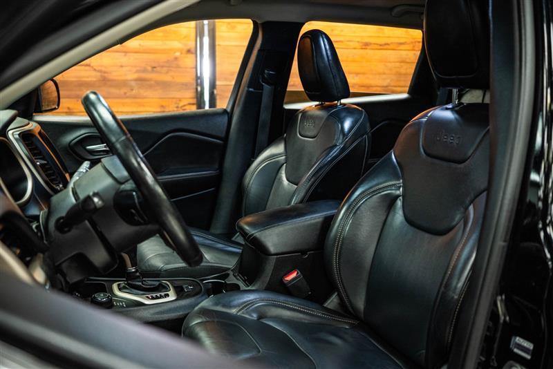 used 2018 Jeep Cherokee car, priced at $15,195