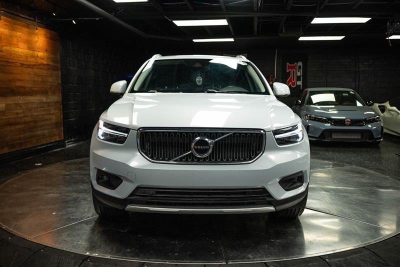 used 2021 Volvo XC40 car, priced at $20,963