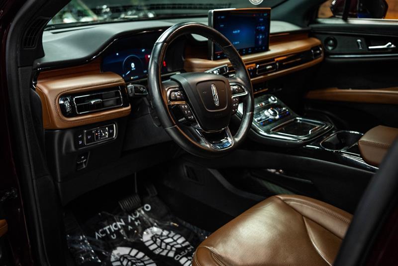 used 2022 Lincoln Nautilus car, priced at $33,995
