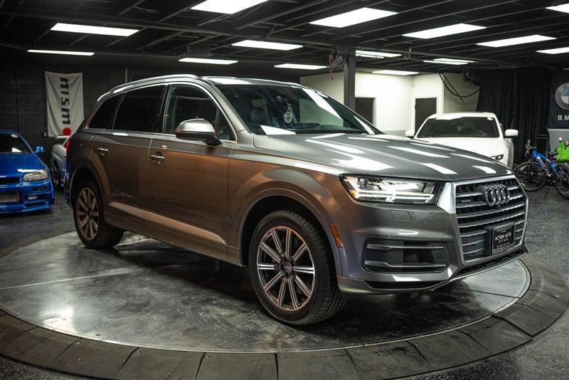 used 2017 Audi Q7 car, priced at $19,995