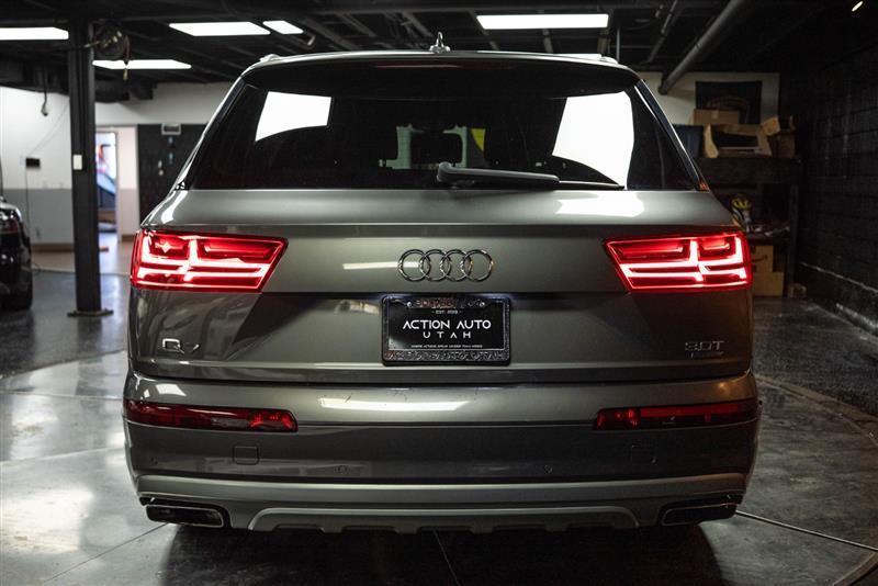 used 2017 Audi Q7 car, priced at $19,995