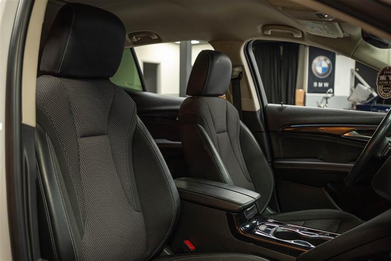 used 2023 Buick Envision car, priced at $17,945