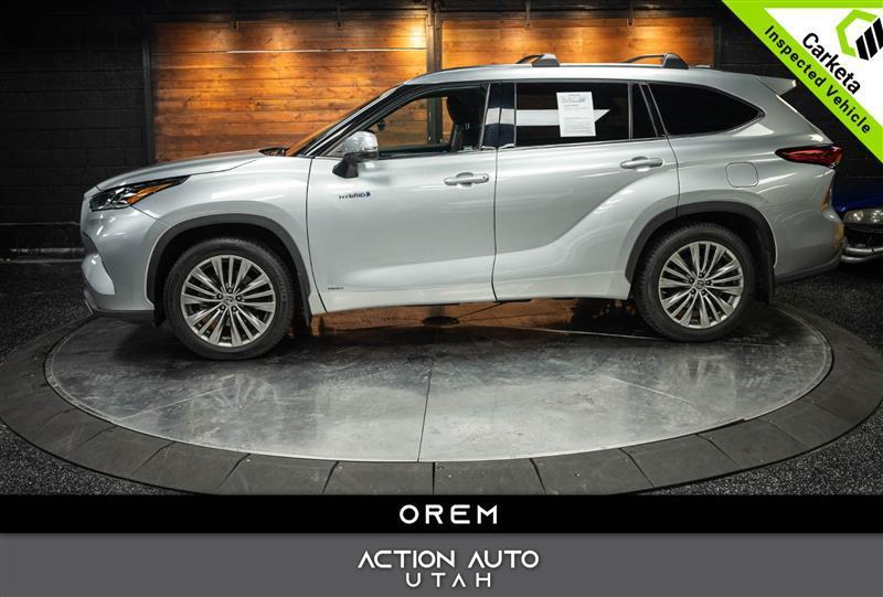 used 2020 Toyota Highlander Hybrid car, priced at $36,501