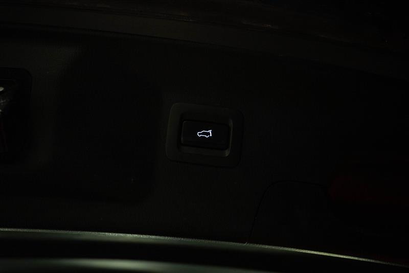 used 2023 Mazda CX-9 car, priced at $25,595