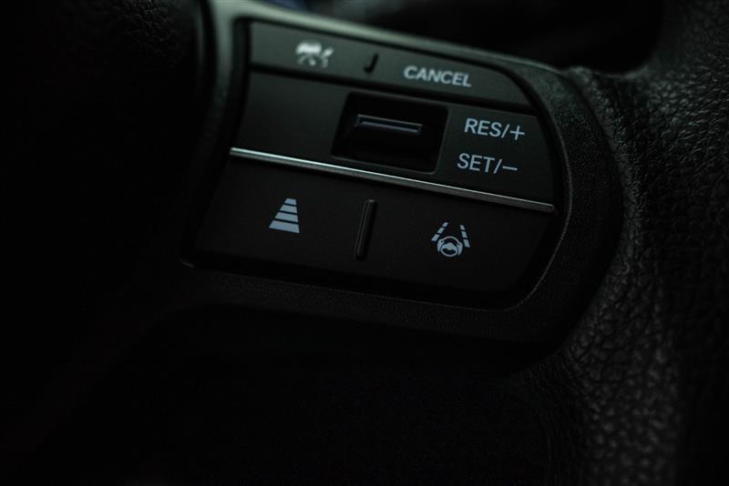 used 2025 Honda CR-V car, priced at $35,995