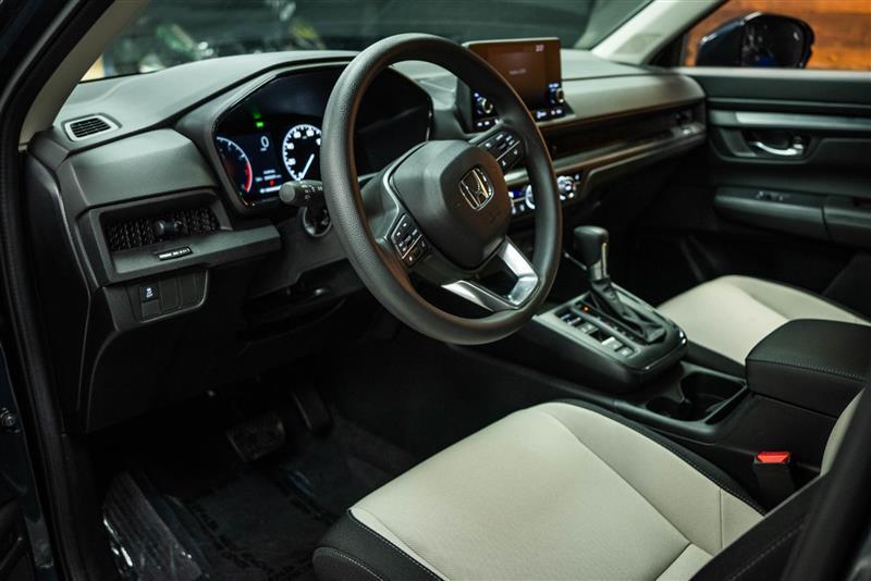 used 2025 Honda CR-V car, priced at $35,995