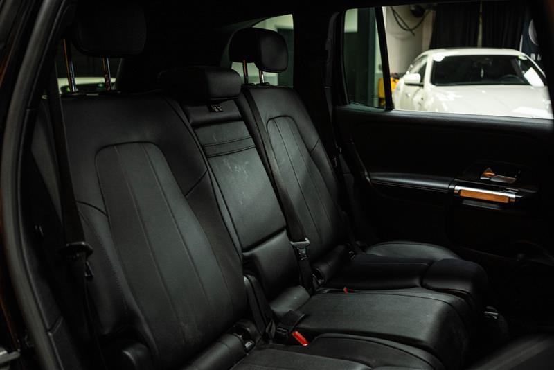 used 2021 Mercedes-Benz GLB 250 car, priced at $22,995