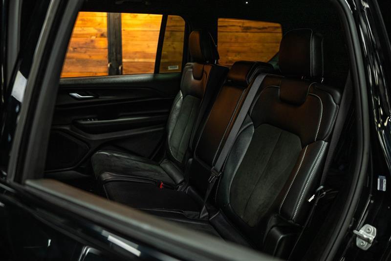 used 2024 Jeep Grand Cherokee L car, priced at $30,895