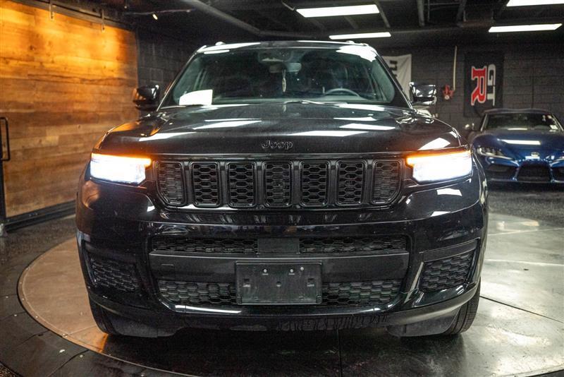 used 2024 Jeep Grand Cherokee L car, priced at $30,895