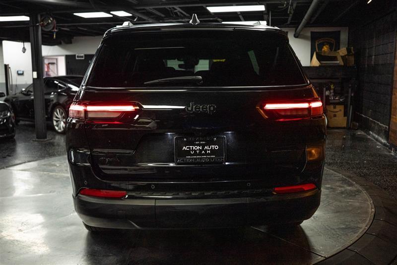used 2024 Jeep Grand Cherokee L car, priced at $30,895