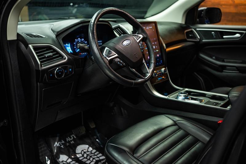 used 2024 Ford Edge car, priced at $24,995