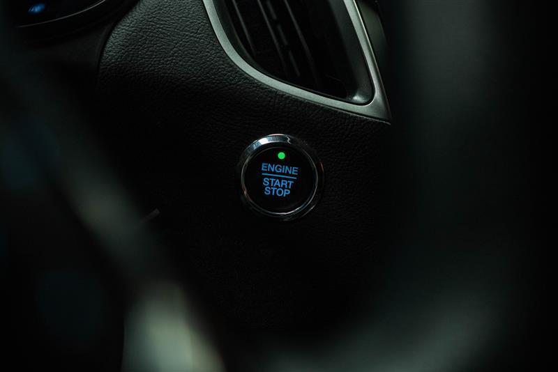 used 2024 Ford Edge car, priced at $24,995