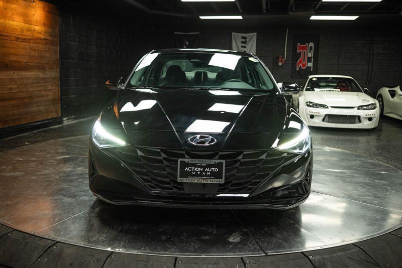 used 2022 Hyundai Elantra car, priced at $17,995