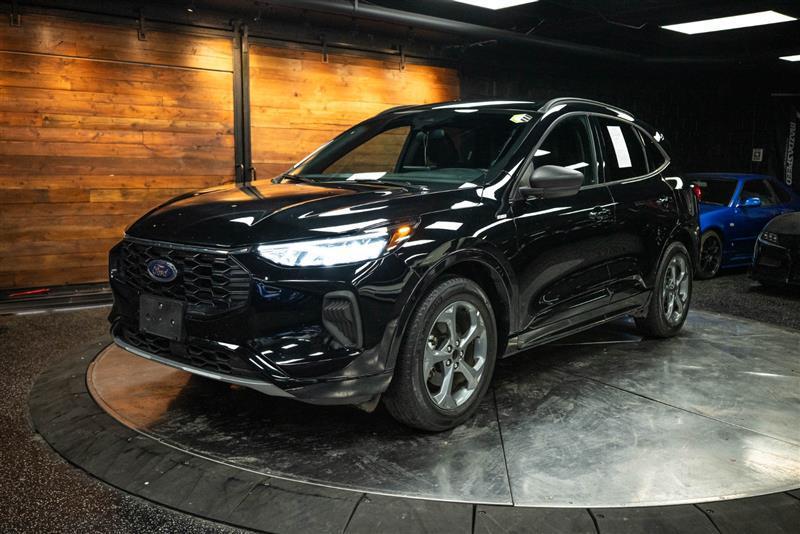 used 2023 Ford Escape car, priced at $21,995