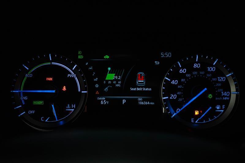 used 2022 Toyota Highlander Hybrid car, priced at $29,795