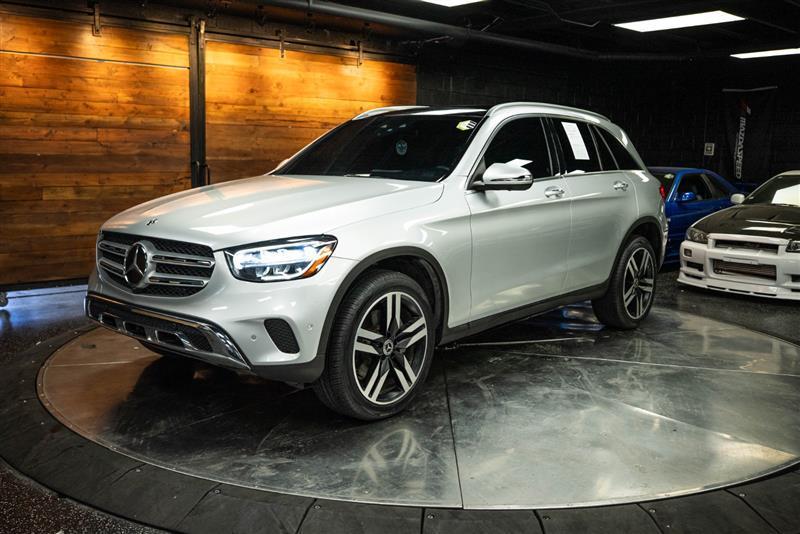 used 2020 Mercedes-Benz GLC 300 car, priced at $23,995