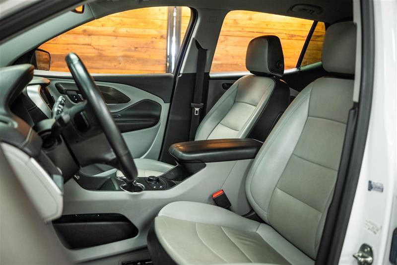 used 2023 GMC Terrain car, priced at $21,995