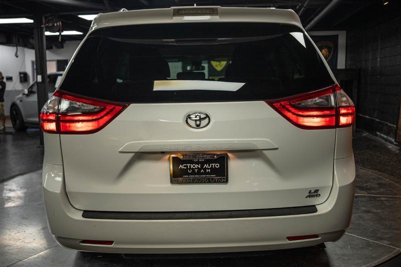 used 2020 Toyota Sienna car, priced at $24,295