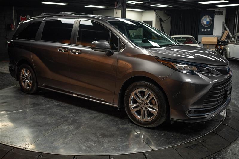 used 2022 Toyota Sienna car, priced at $44,995