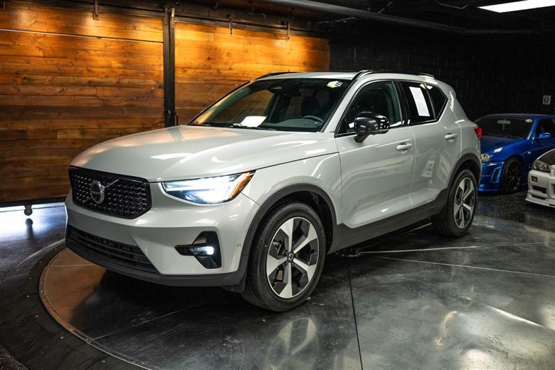 used 2023 Volvo XC40 car, priced at $27,894
