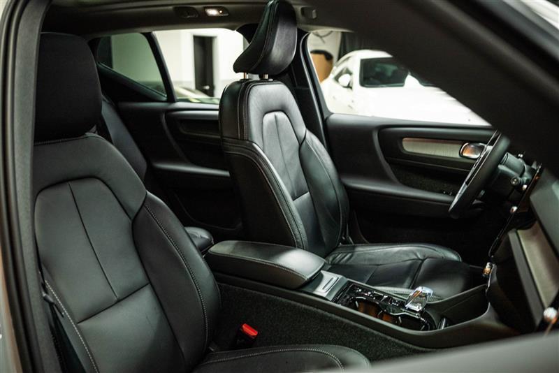 used 2023 Volvo XC40 car, priced at $27,894