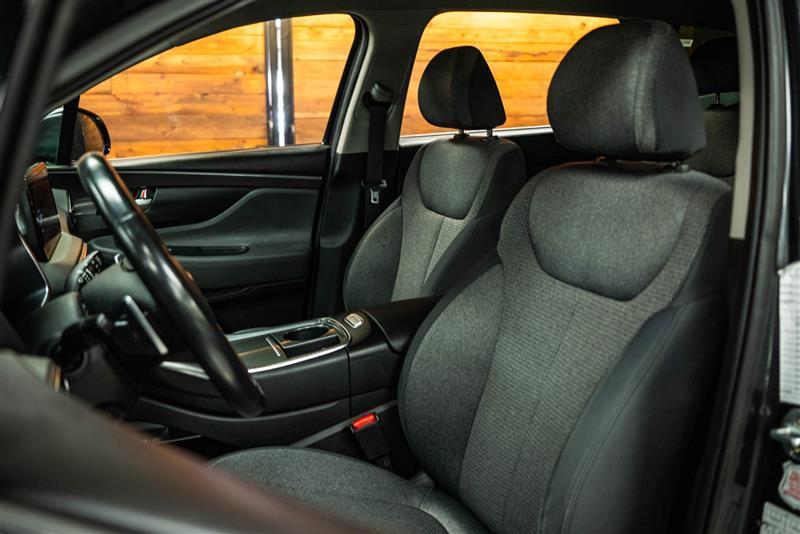 used 2023 Hyundai Santa Fe car, priced at $20,995