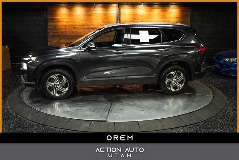 used 2023 Hyundai Santa Fe car, priced at $20,995