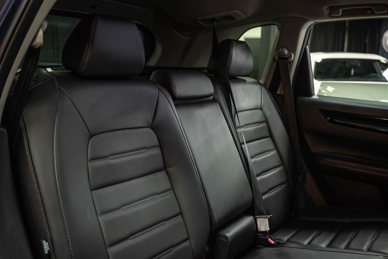 used 2025 Honda CR-V car, priced at $32,995