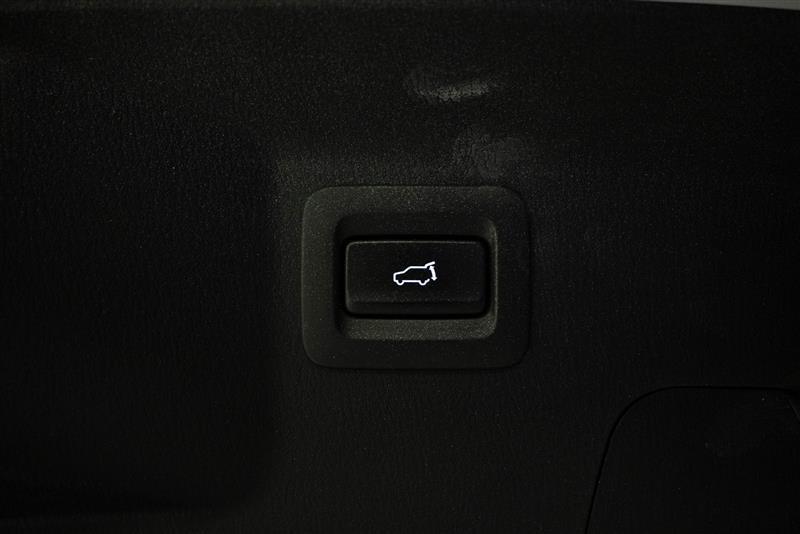 used 2023 Mazda CX-9 car, priced at $26,395