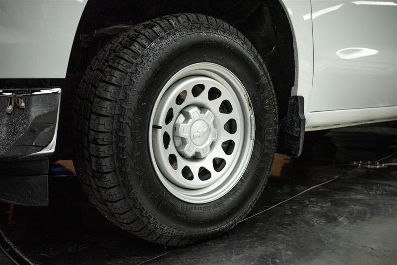 used 2023 Chevrolet Silverado 1500 car, priced at $27,995