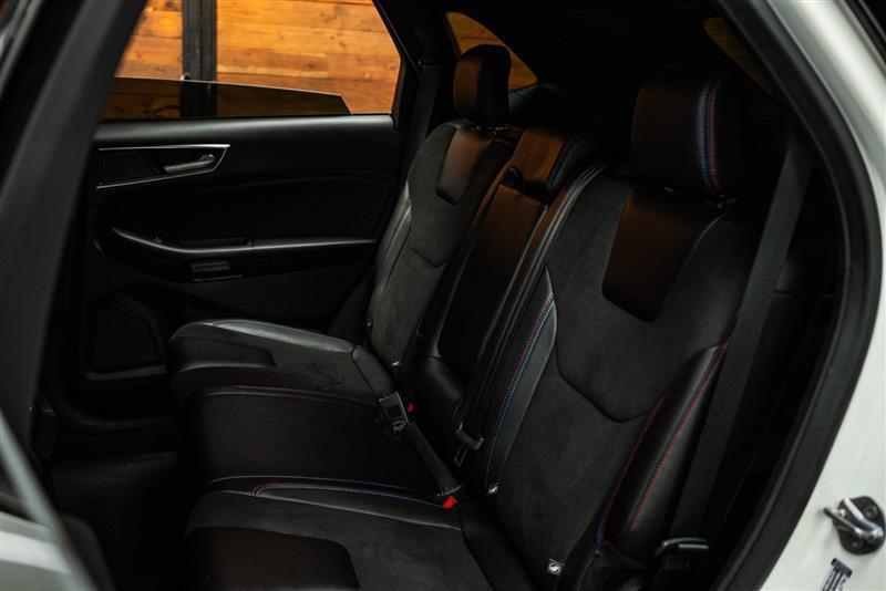 used 2024 Ford Edge car, priced at $36,995