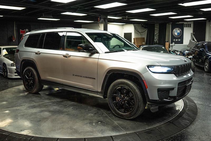 used 2024 Jeep Grand Cherokee L car, priced at $32,979