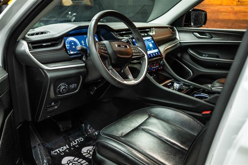 used 2023 Jeep Grand Cherokee L car, priced at $28,595